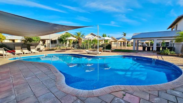Pelican Shore Villa 15 - Kalbarri WA, Buchen Sie  Hotels in Western Australia mit Parkplatz, Parkplätze