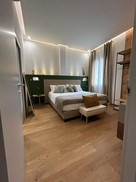 Bed & Breakfast Piazza Duomo, Buchen Sie  Crema Lombardei