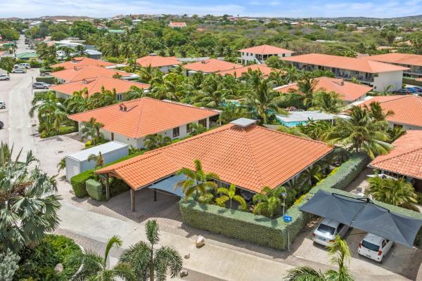 Exclusive Villa - Private Pool - Vredenberg Village, Book  Willemstad Hotels with a Pool, Swimming Pool