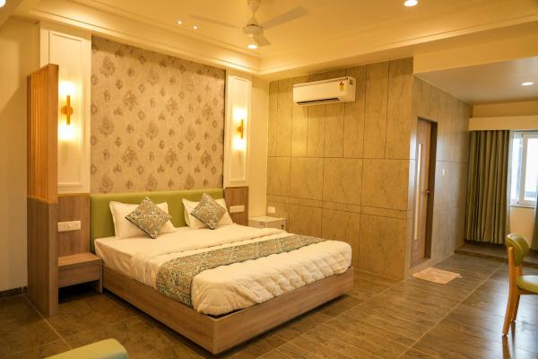 Hotel El Lujo, Réserver  Pālanpur Gujarat