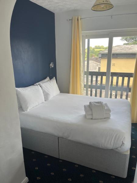 Moorville Hall Hotel, Buchen Sie  Hotels mit Pool in England, Schwimmbad
