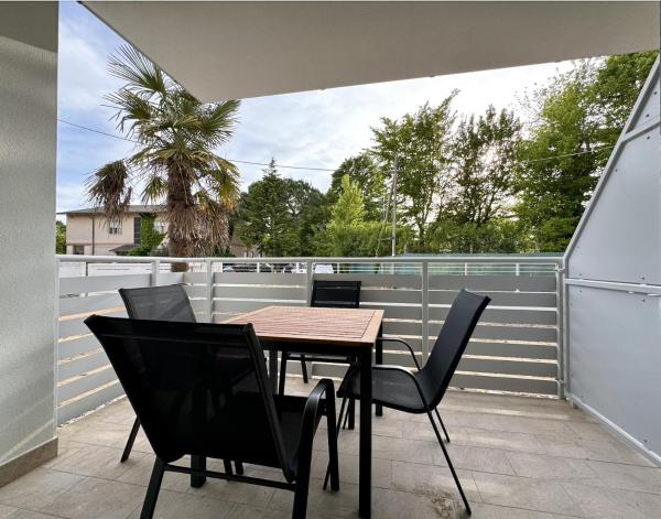 Residence Eva - Carraro Immobiliare Jesolo - Family Apartments, Prenota Appartamento Hotel a Veneto con parcheggio, Parcheggio