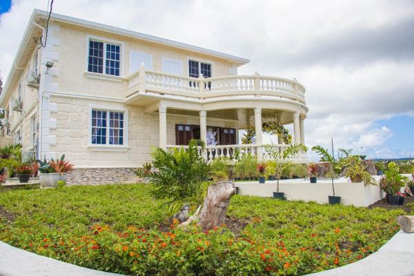 Vale View Manor, Book  Saint Philip Hotels with a Pool, Swimming Pool