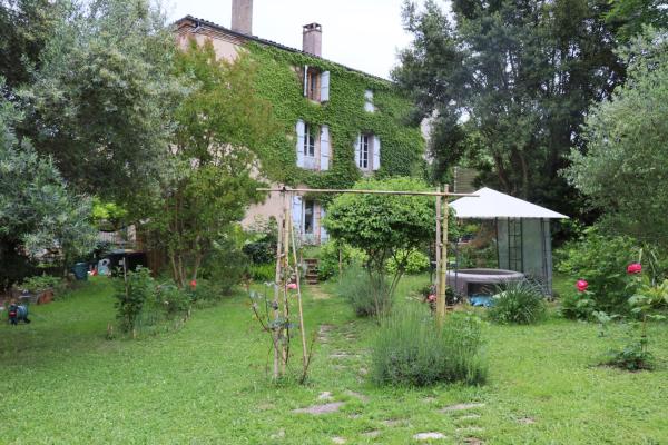 Au Jardin, Réserver  Moissac Tarn-et-Garonne