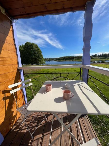 Les logements insolites de la Base Nautique, Réserver  Verneuil Champagne-Ardenne