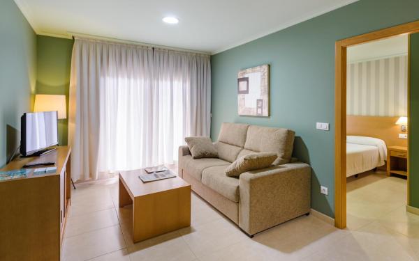 Apartamentos Trisquel, Buchen Sie Ferienwohnung Sanxenxo 