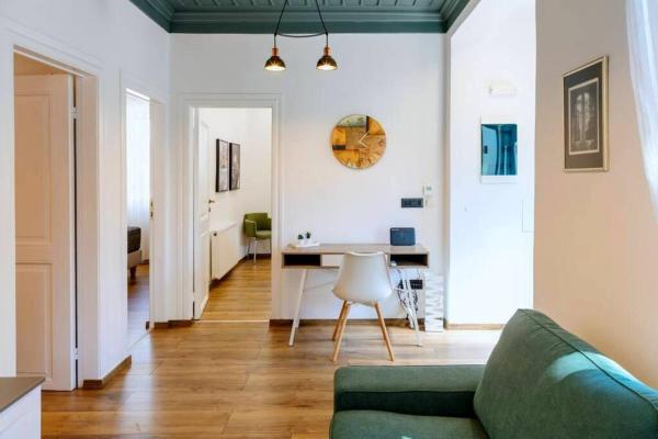 The Pinetree Houses, Prenota  Alessandropoli 