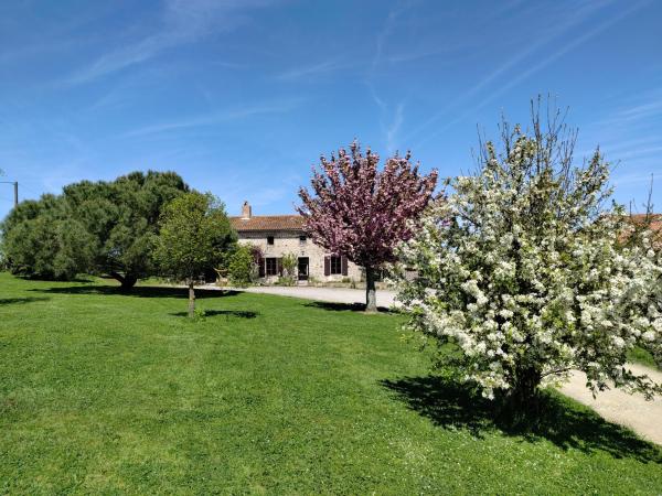 Le Moulin du Fresne, chambres dhôtes, Prenota  Gourgé 