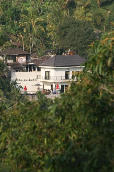 Rumah Riang, Reserva ahora  Hoteles con piscina en Mayong, Piscina