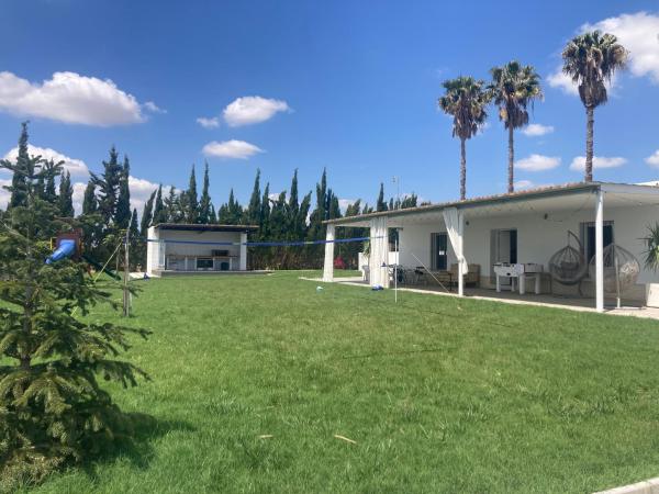 Casa rural , campo ocio, eventos, Villa Rural, Buchen Sie  Hotels in Dos Hermanas mit Pool, Schwimmbad