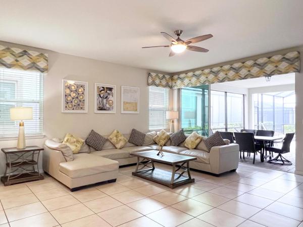 Last Minute Disney Getaway! Private Pool, Hot Tub & Games Room. Book Now! #93405, Prenota  Hotel SPA a Florida, SPA