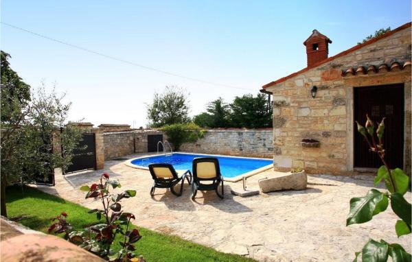 Villa Bassi, Reserva ahora  Hoteles en Istria central con piscina, Piscina