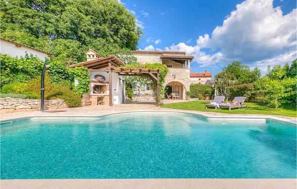 Villa Orah, Reserva ahora  Hoteles en Istria central con piscina, Piscina