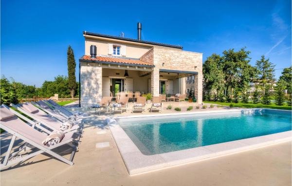 Villa Mia, Reserva ahora  Hoteles en Istria central con piscina, Piscina
