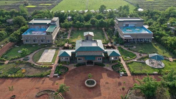 Tathastu Tadoba, Réserver  Hôtels à Maharashtra avec piscine, Piscine