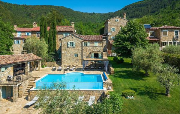 Villa Luigi Luisa, Reserva ahora  Hoteles en Motovun con piscina, Piscina