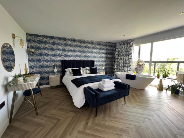 Loudoun Mains Luxury Lodges, Buchen Sie  Newmilns 