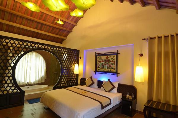 Viet House, Prenota  Tử Lạc Quang Ninh
