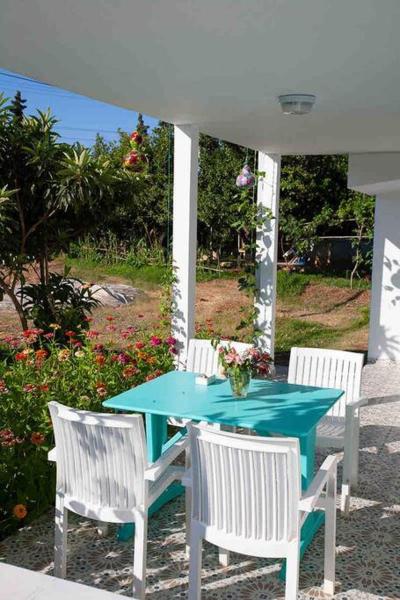 Butik Mor Salkım Evleri, Book  Datca Mugla