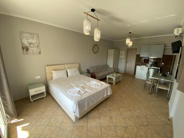 Home Apartments, Prenota Appartamento Hotel a Preveza con parcheggio, Parcheggio