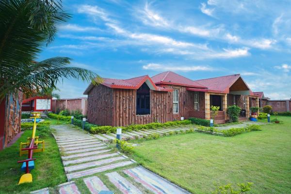 Gharana Resort !! Best Family Resort Near Kolkata with Swimming pool, Réserver  Singur West Bengal