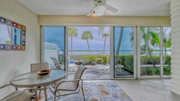 Paradise Villa #111 on Longboat, Buchen Sie  Longboat Key Sarasota Area