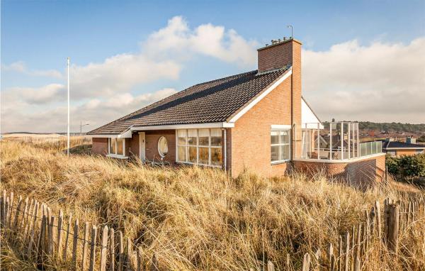 Villa Zeilerboulevard, Book  Bergen aan Zee 