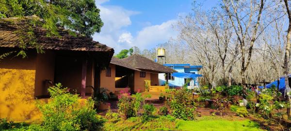 Kudil Mud Cottages, Cheemeni, Buchen Sie  Peringom Kerala