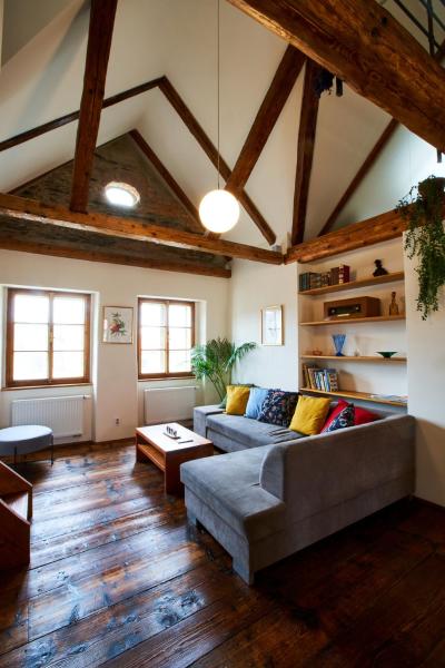 Baroque chaplain house Kaplanka 1796 A. D. - historical luxury apts in Bohemian Paradise, Book   