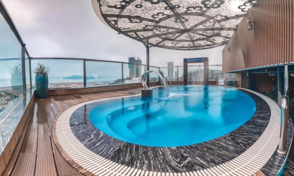 Thai Ha Boutique Hotel, Prenota  Hotel con piscina a Quang Ninh, Piscina