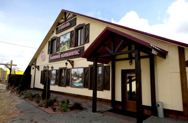 КОЗАК ВАКУЛА, Buchen Sie  Hotels in Chernihiv mit Parkplatz, Parkplätze