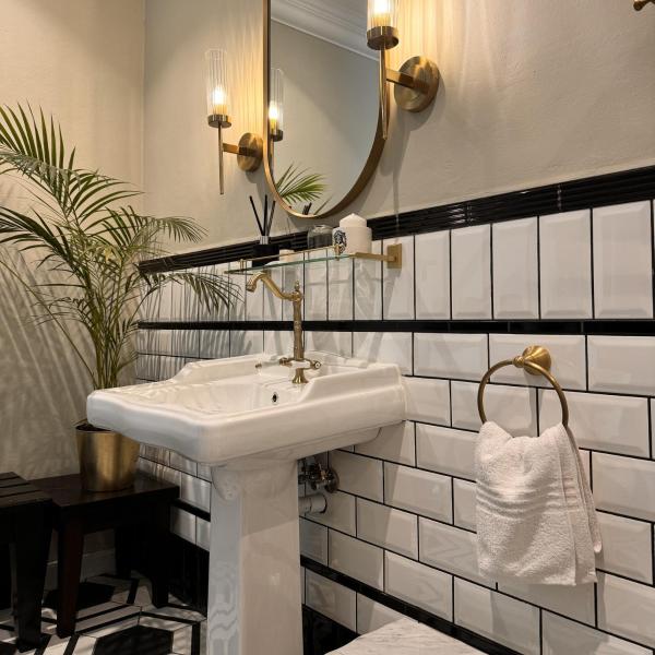 Bredasdorp Square, Buchen Sie Bed & Breakfast Bredasdorp Westkap