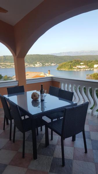 Apartman Precca, Buchen Sie  Hotels in Insel Rab mit Parkplatz, Parkplätze