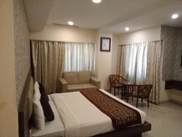 The Contour Hotel