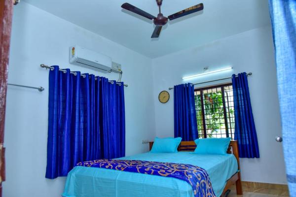 The Riverview Residency-Waterfront Pool Villa,Chirayam, Ernakulam, Prenota  Hotel a Kerala con piscina, Piscina