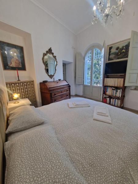 Secret villas city garden, Buchen Sie  Hotels in Perugia mit Parkplatz, Parkplätze