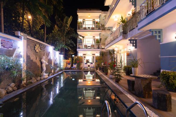 Tranquil Lucky Leaf Villa, Prenota  Hotel a Quang Nam con parcheggio, Parcheggio
