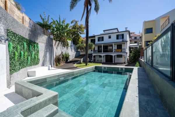 Villa Ocean Bay Funchal, Buchen Sie  Hotels mit Pool in Funchal, Schwimmbad