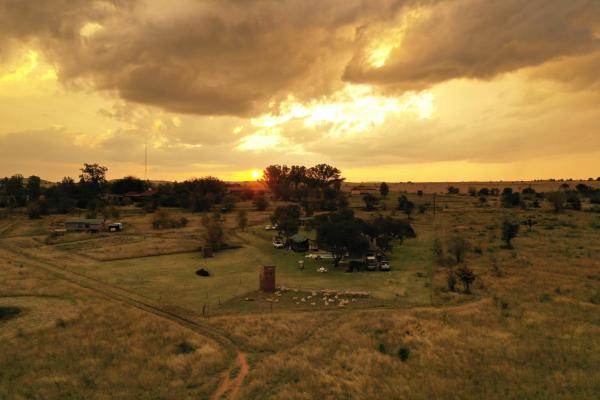 Kokolofitwe Game Lodge, Prenota  Vredefort Free State