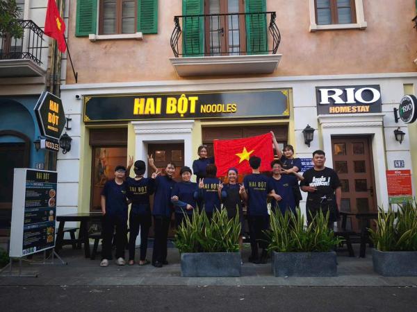 Rio Homestay&Minimart, Buchen Sie  Hotels in Mekongdelta mit Parkplatz, Parkplätze