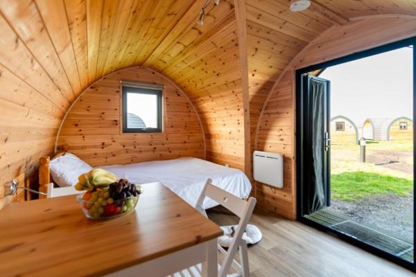 Camping Pods, Stowford Farm Meadows, Buchen Sie  Hotels mit Pool in Devon, Schwimmbad