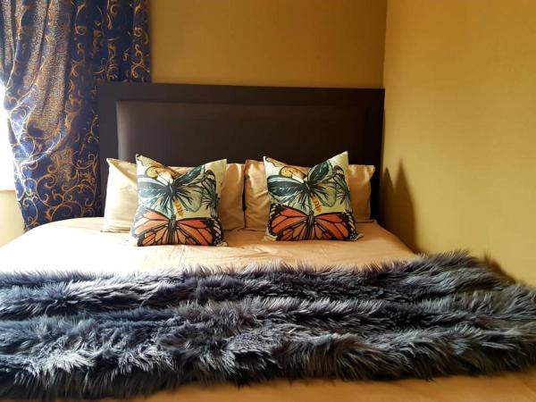 3-Beds Nalaksuites - Selfcatering apartments, Buchen Sie Ferienwohnung Hotels in Gaborone mit Parkplatz, Parkplätze