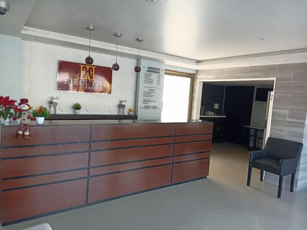 Hotel Ejecutivo Express Paraiso, Prenota  Hotel a Tabasco con parcheggio, Parcheggio