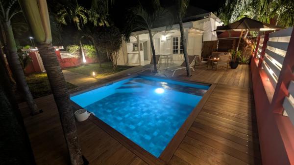 Villa Saint-François " Guadeloupe", Prenota  Hotel con piscina a Grande-Terre, Piscina