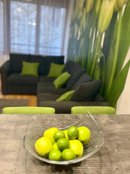 Great Homes, Buchen Sie  Hotels in Pest mit Parkplatz, Parkplätze
