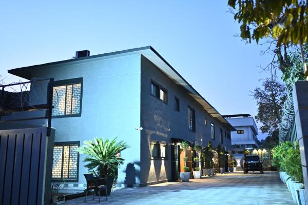 Oslo Rezidor, Buchen Sie  Hotels in Islamabad mit Parkplatz, Parkplätze