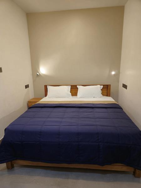 Kubera Heritage Inn , Near Sreepadmanabhaswamy temple, Book  Trivandrum International Airport Kerala, near Kuthiramalika Palace