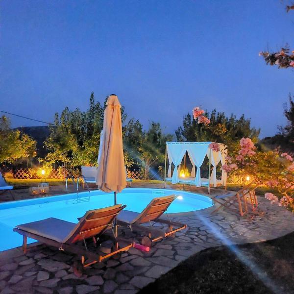 Villa Nafplion private pool garden bbq 5 sea, Reserva ahora  Hoteles con piscina en Peloponeso, Piscina