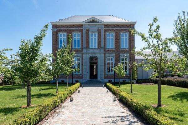 Pastorij Huys, Prenota  Hotel a Heers con parcheggio, Parcheggio