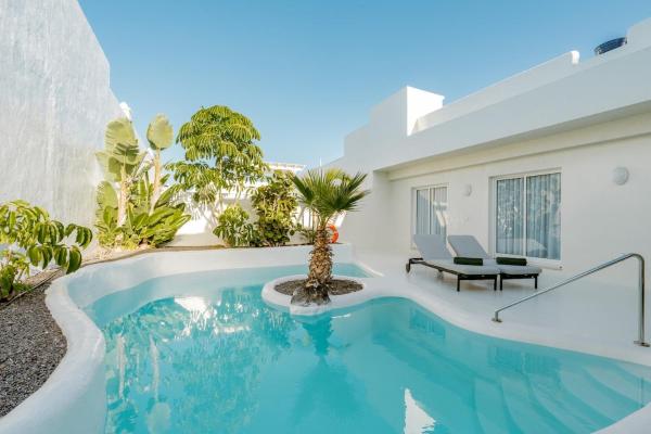 Exclusive Villa in Blue Bay, Prenota  Hotel a Isole Canarie con parcheggio, Parcheggio